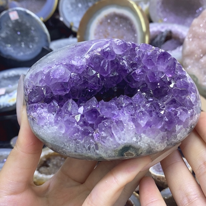 未镶嵌珠宝半成品紫晶抛光洞