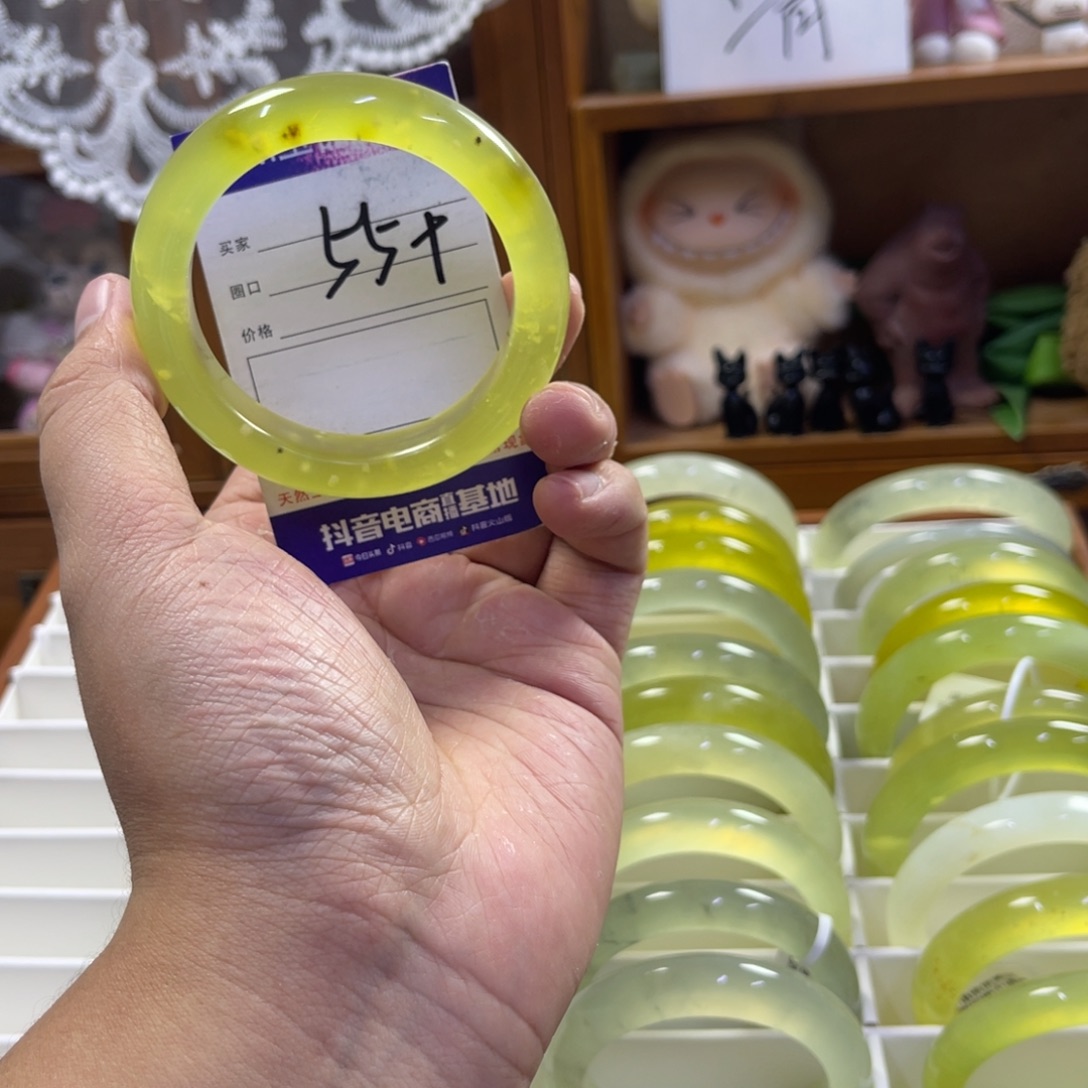 蛇纹石玉未镶嵌手镯228