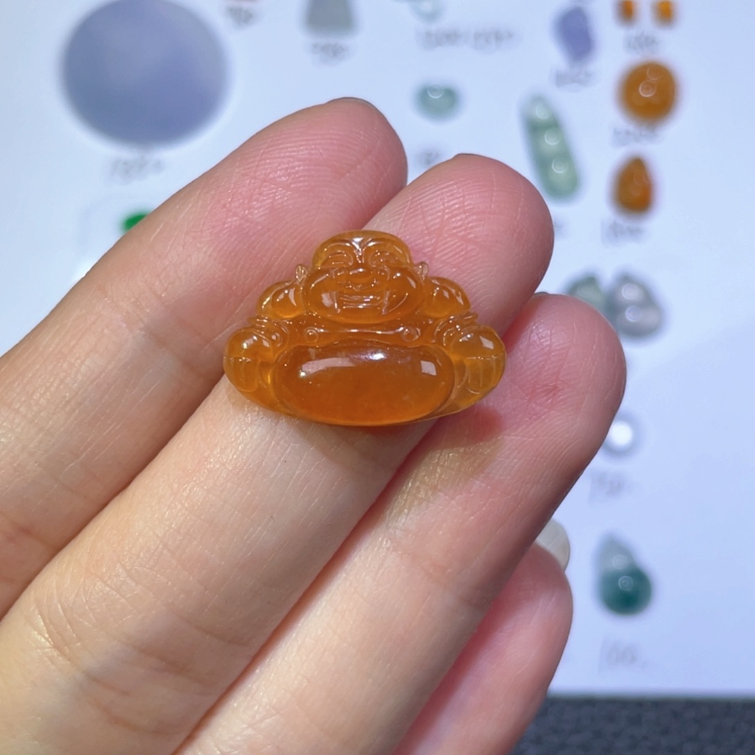 翡翠颈饰未镶嵌裸石