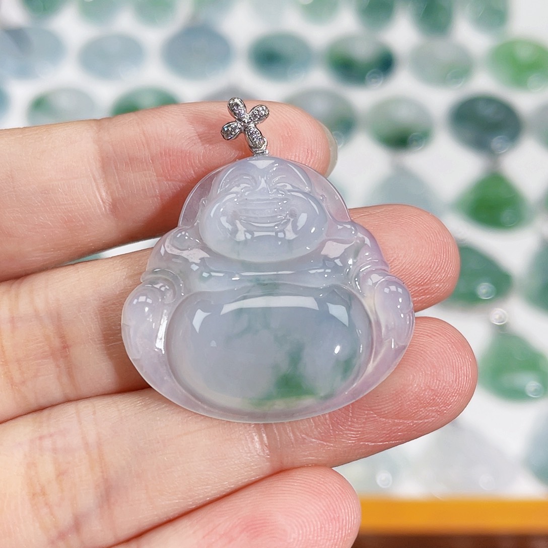 颈饰18K金镶嵌翡翠吊坠