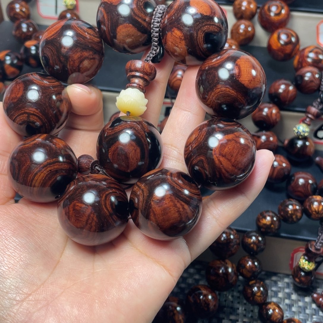 呆****花梨木类3.0鬼脸对眼