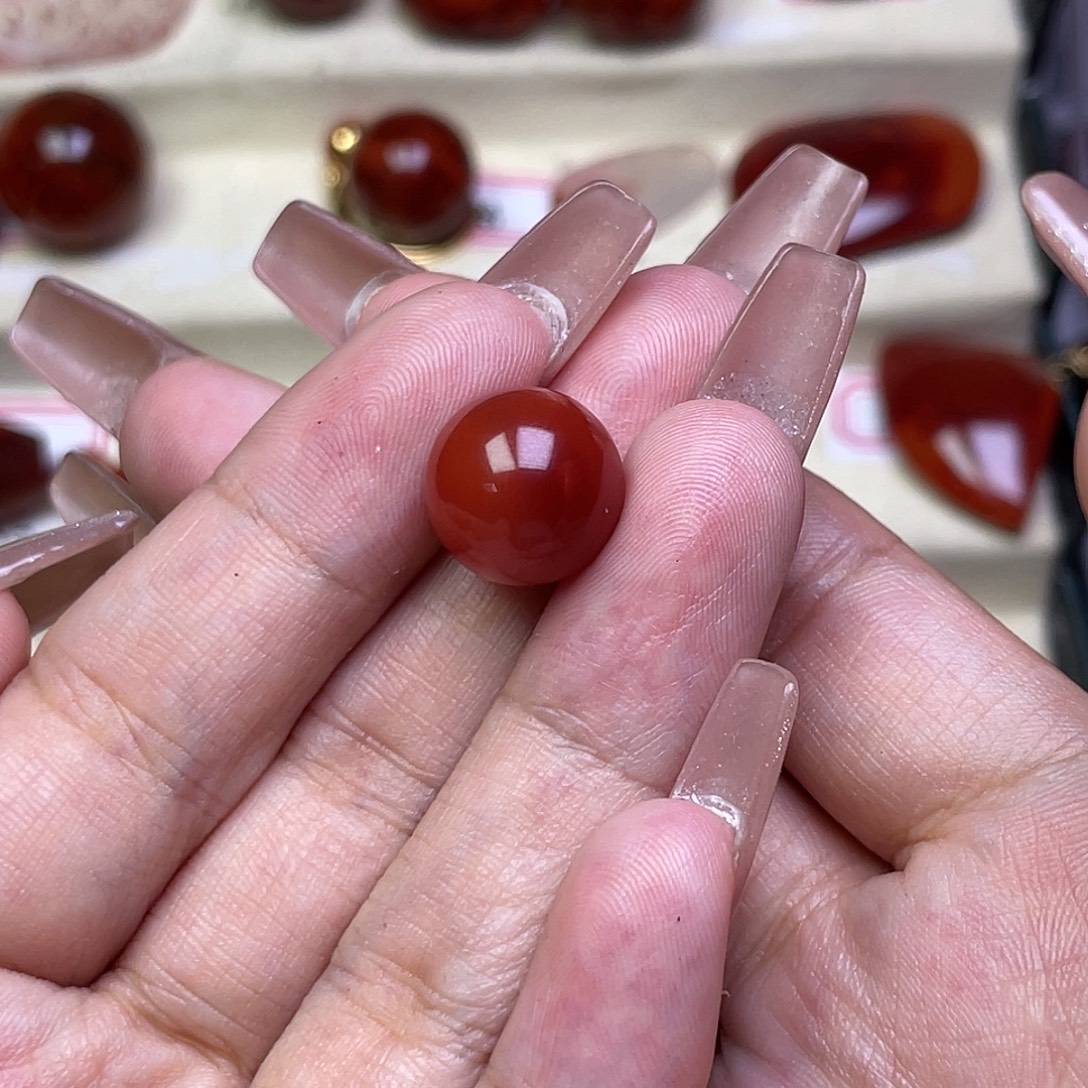 青***片南红玛瑙单珠配饰未镶嵌原矿南红单珠配饰