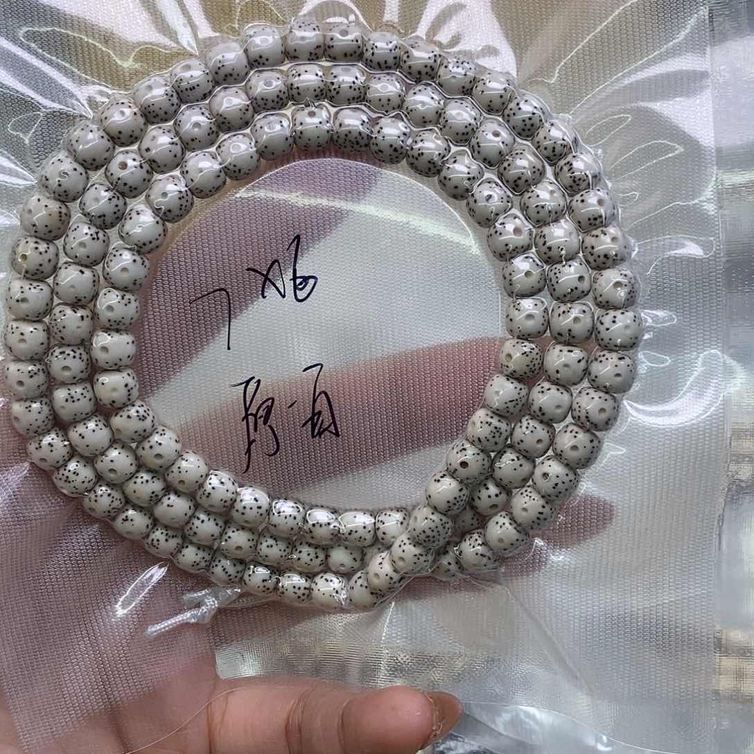 星月菩提手串原白