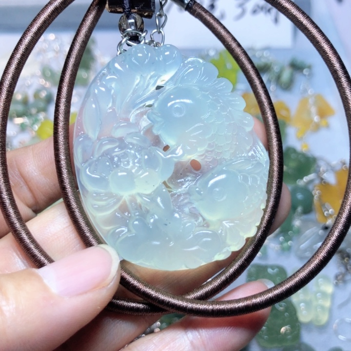 【闪购商品】蛇纹石玉耳环未镶嵌