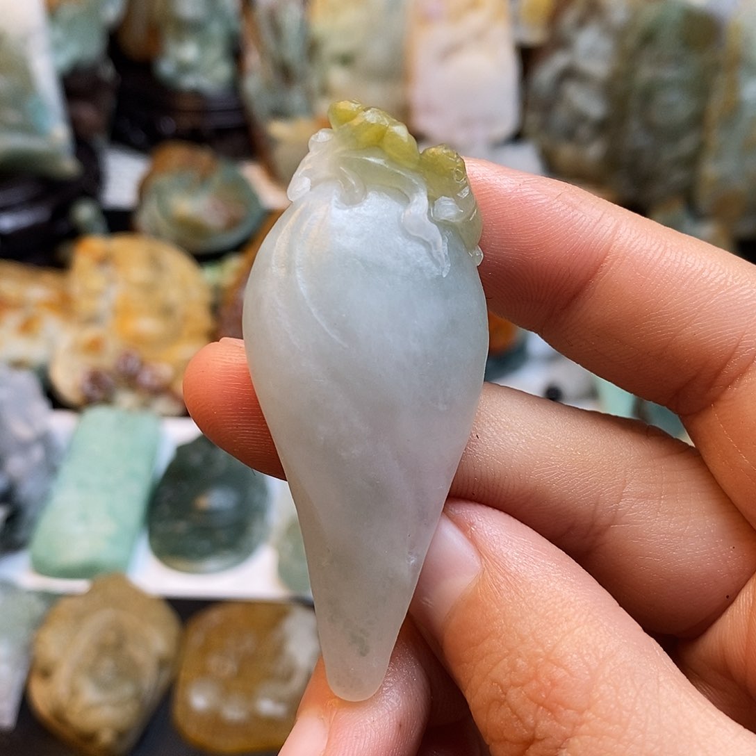 定制翡翠未镶嵌特色76