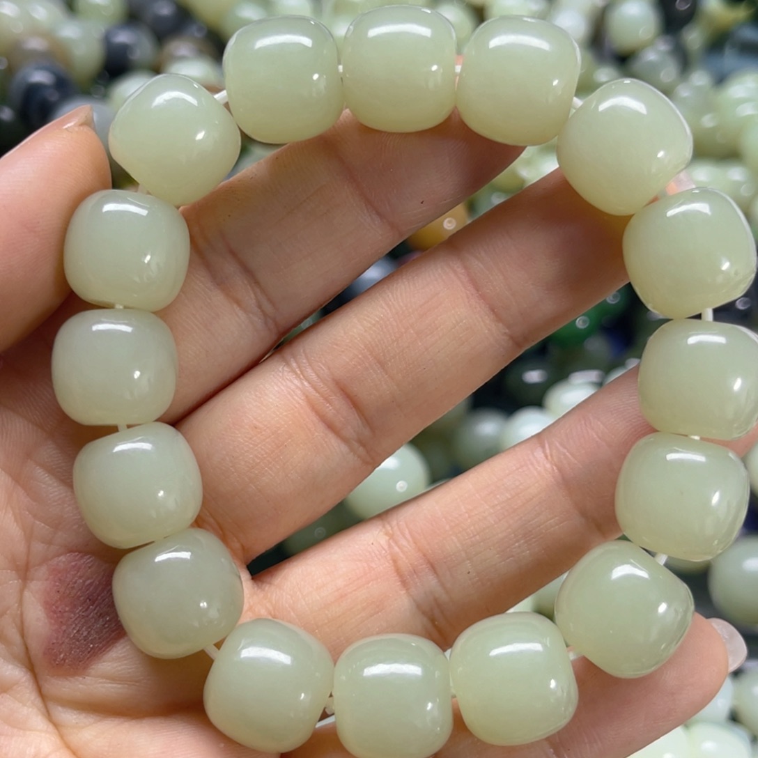 手链未镶嵌和田玉