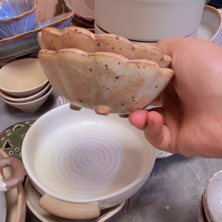 陶粗陶花瓣味碟两个装