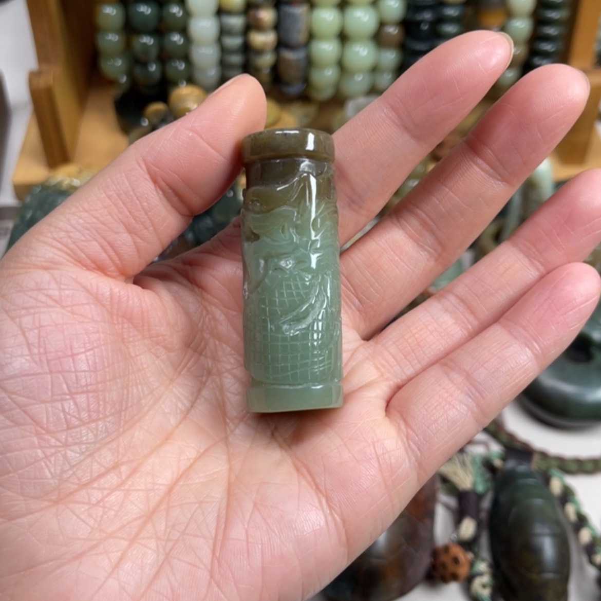 【闪购商品】未镶嵌岫岩老玉（透闪石质玉）挂件