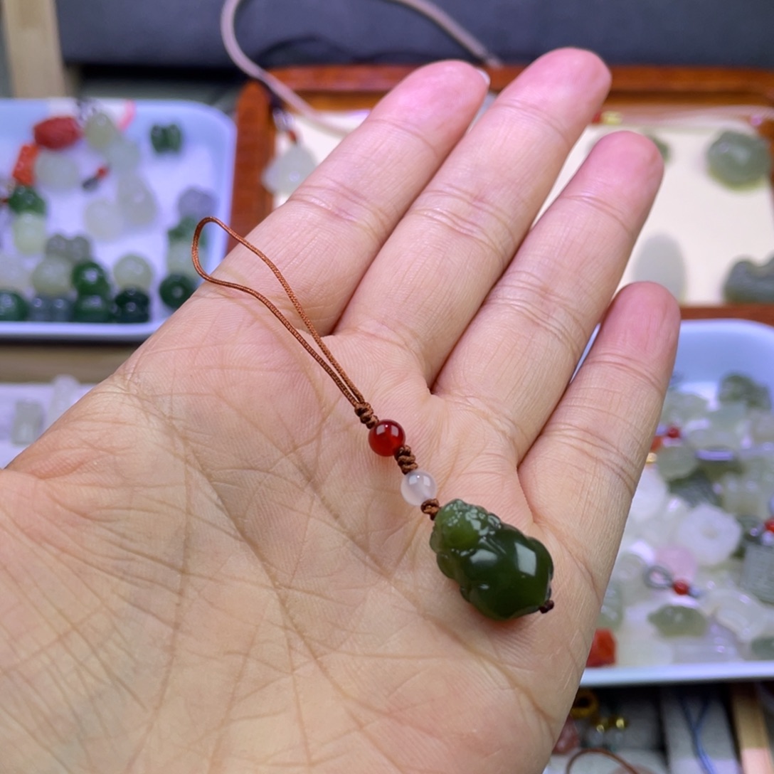 和田玉貔貅手机挂未镶嵌