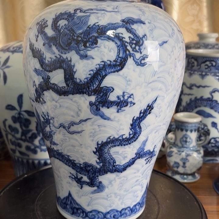 大***…其他陶青花海水龙纹梅瓶