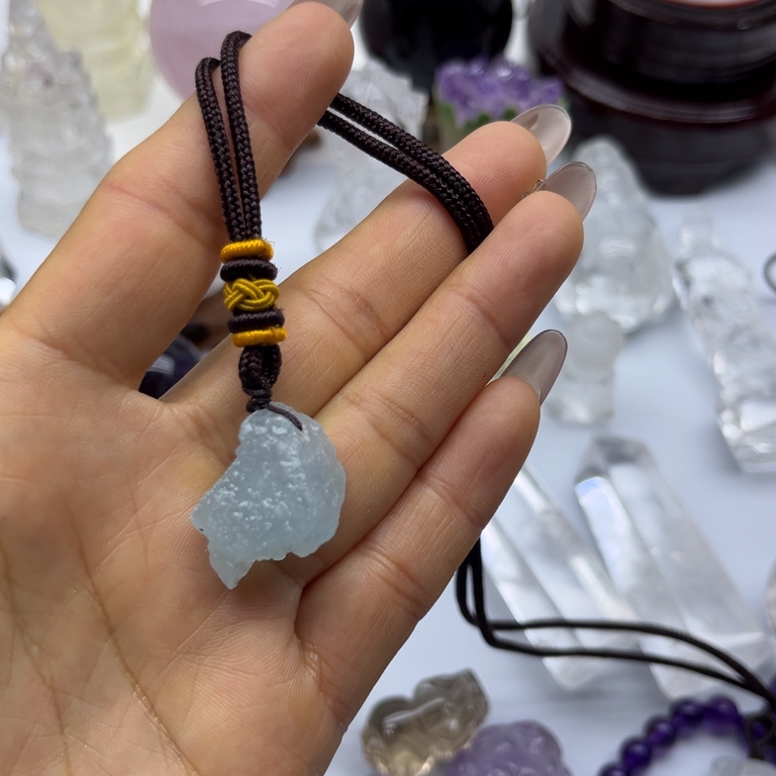 水晶项链吊坠未镶嵌