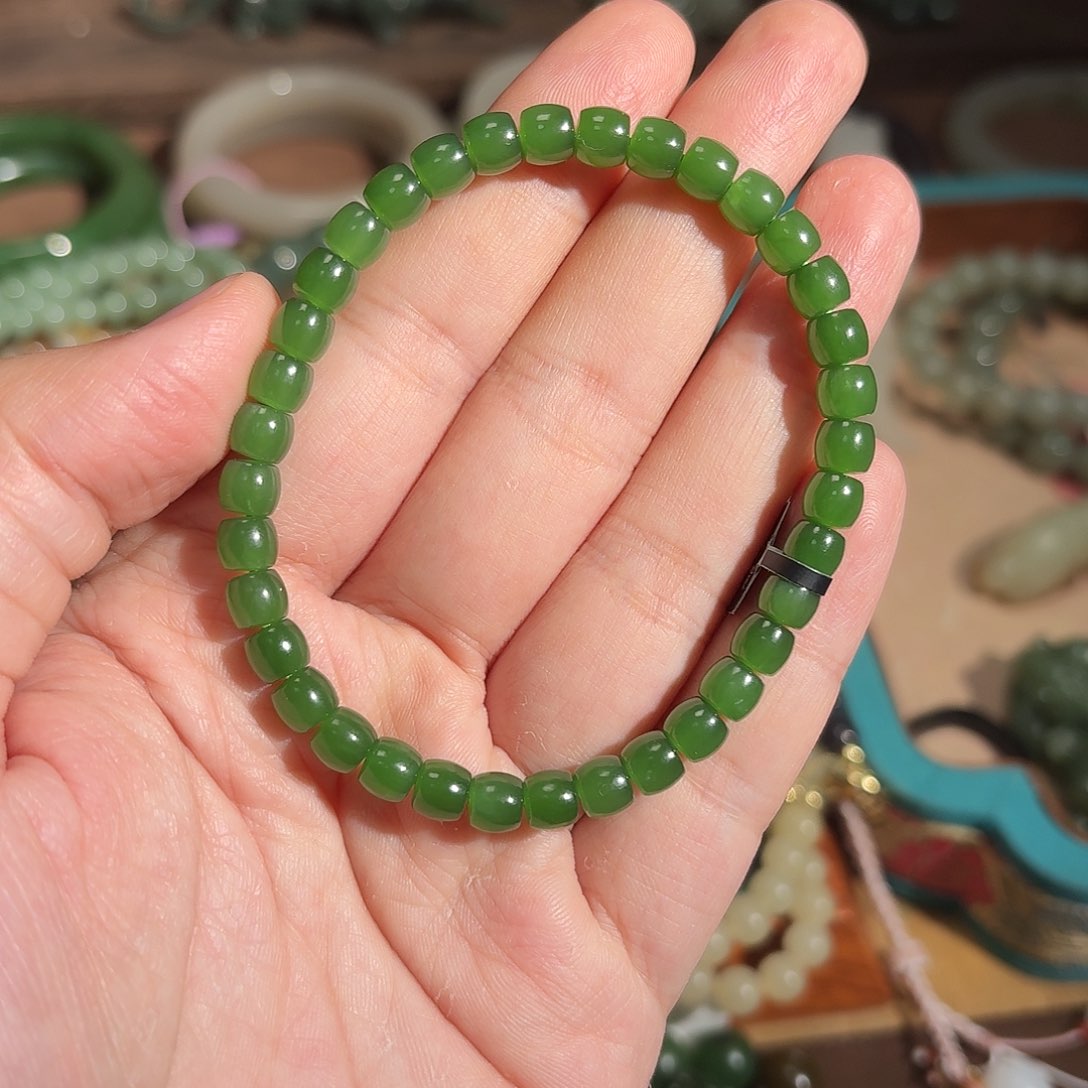 和田玉手串未镶嵌