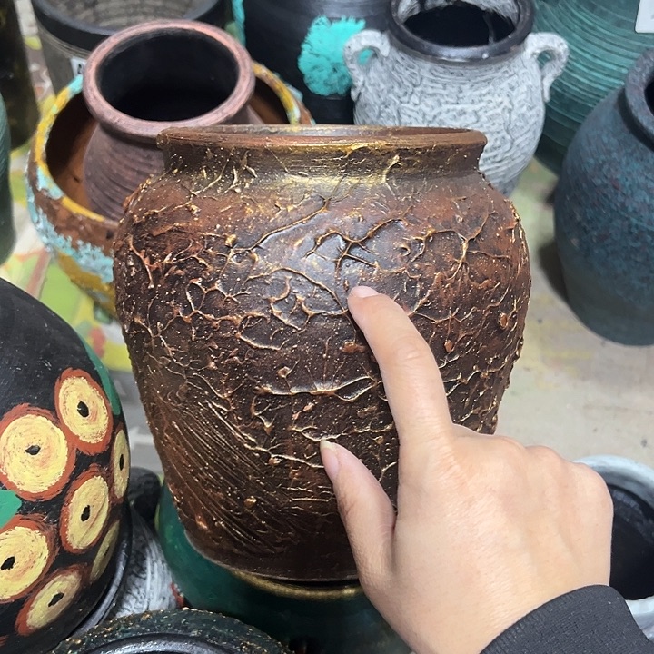 金色微瑕坛子高20口14带孔