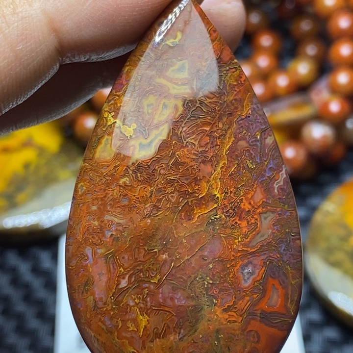 玛瑙/玉髓颈饰未镶嵌