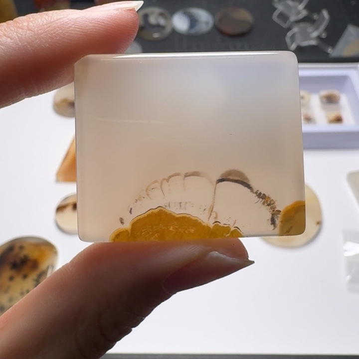 玛瑙/玉髓未镶嵌摆件