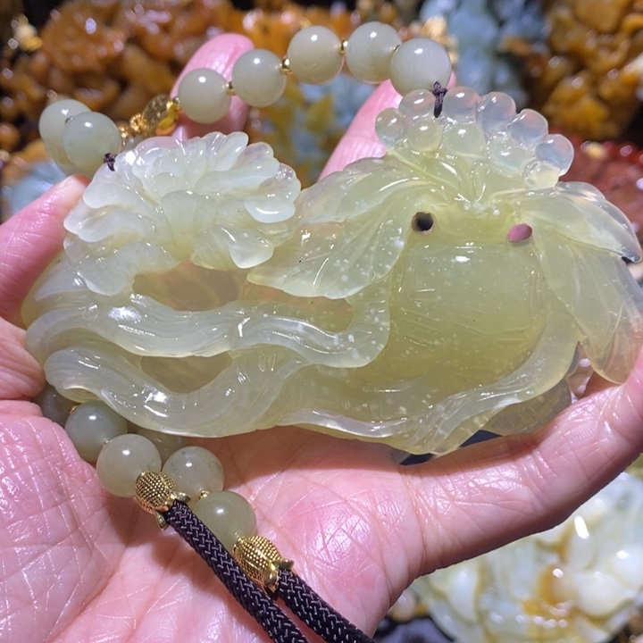 岫玉岫玉吊坠未镶嵌