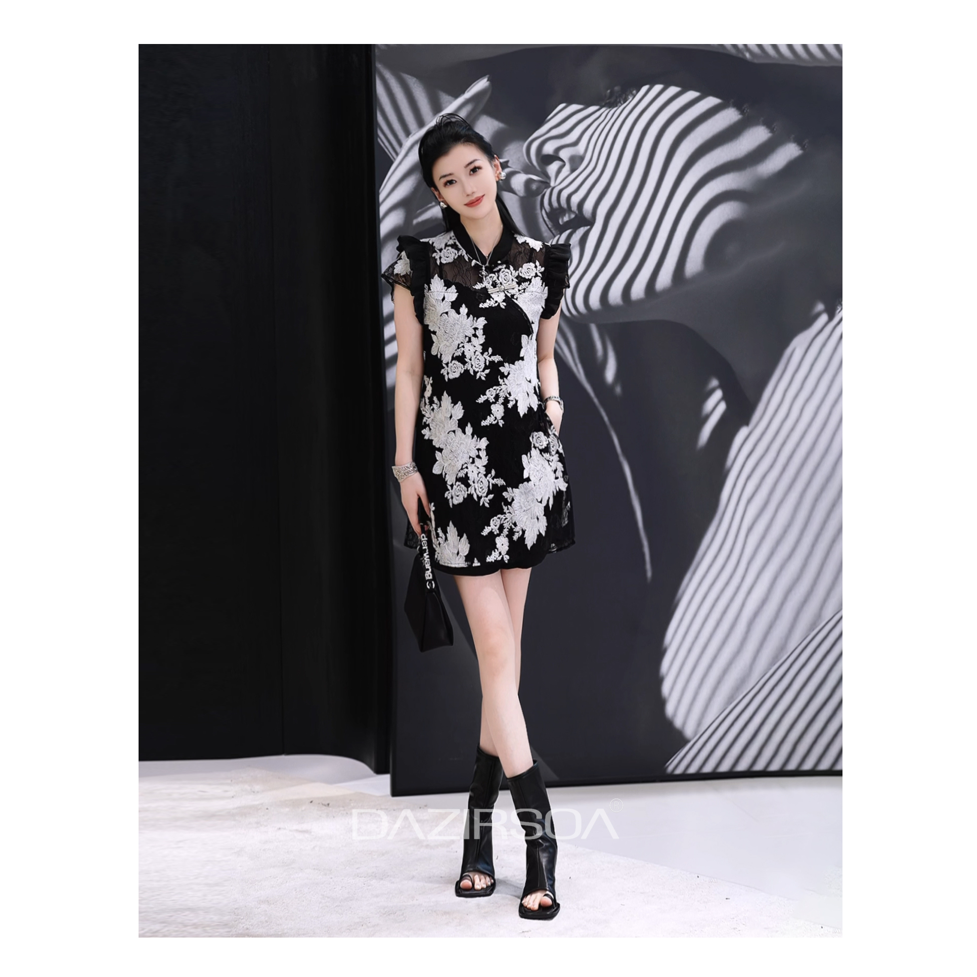 “月照香浓”时尚百搭法绣花朵改良新中式套装 AA156