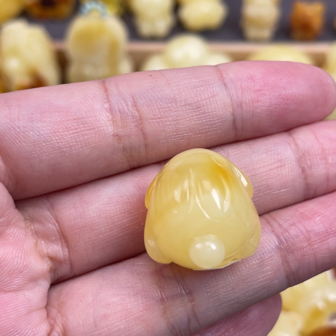 未镶嵌琥珀裸石蜜蜡