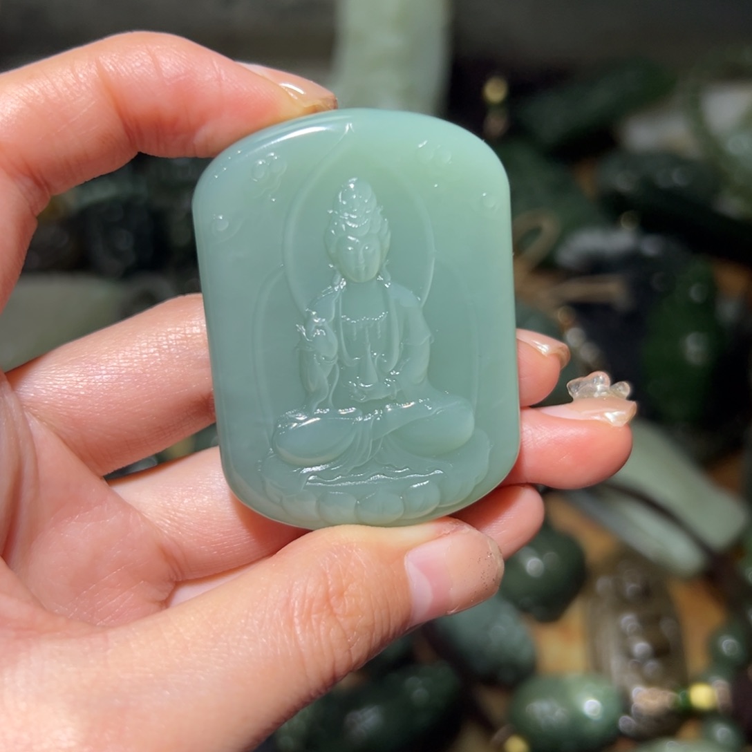 和田玉挂件未镶嵌墨**玉