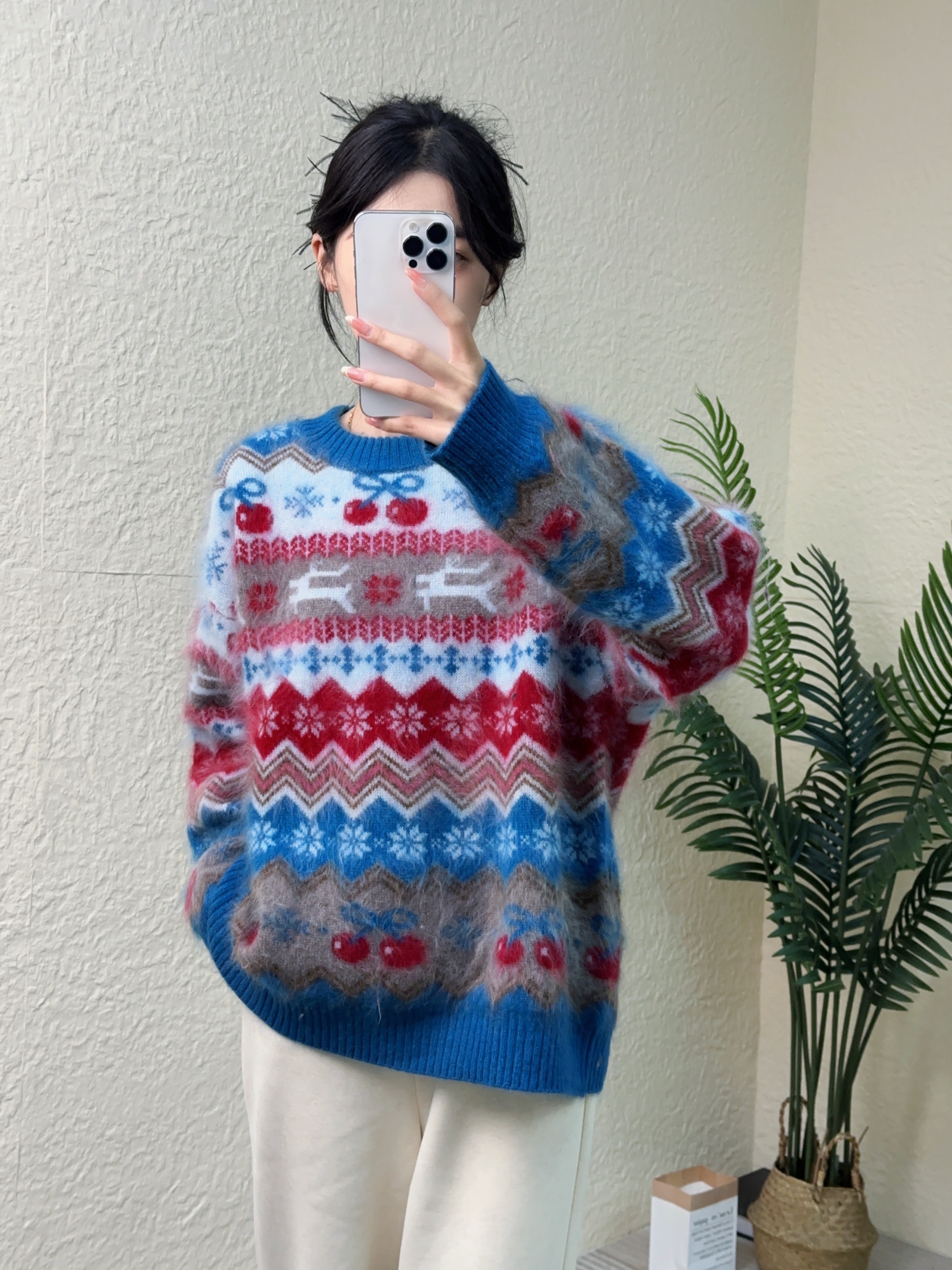 【硬货】5199时尚樱桃圣诞版百搭宽松型撞色提花圆领针织打底女毛衣