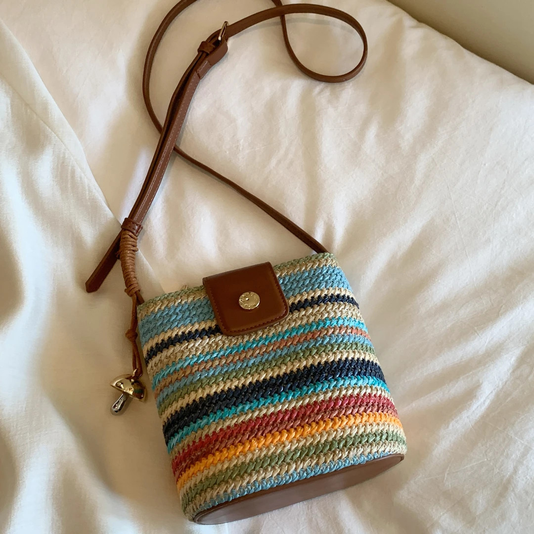 南凨×Chio1nre 水桶包包女夏季编织包2025新款单肩斜挎包