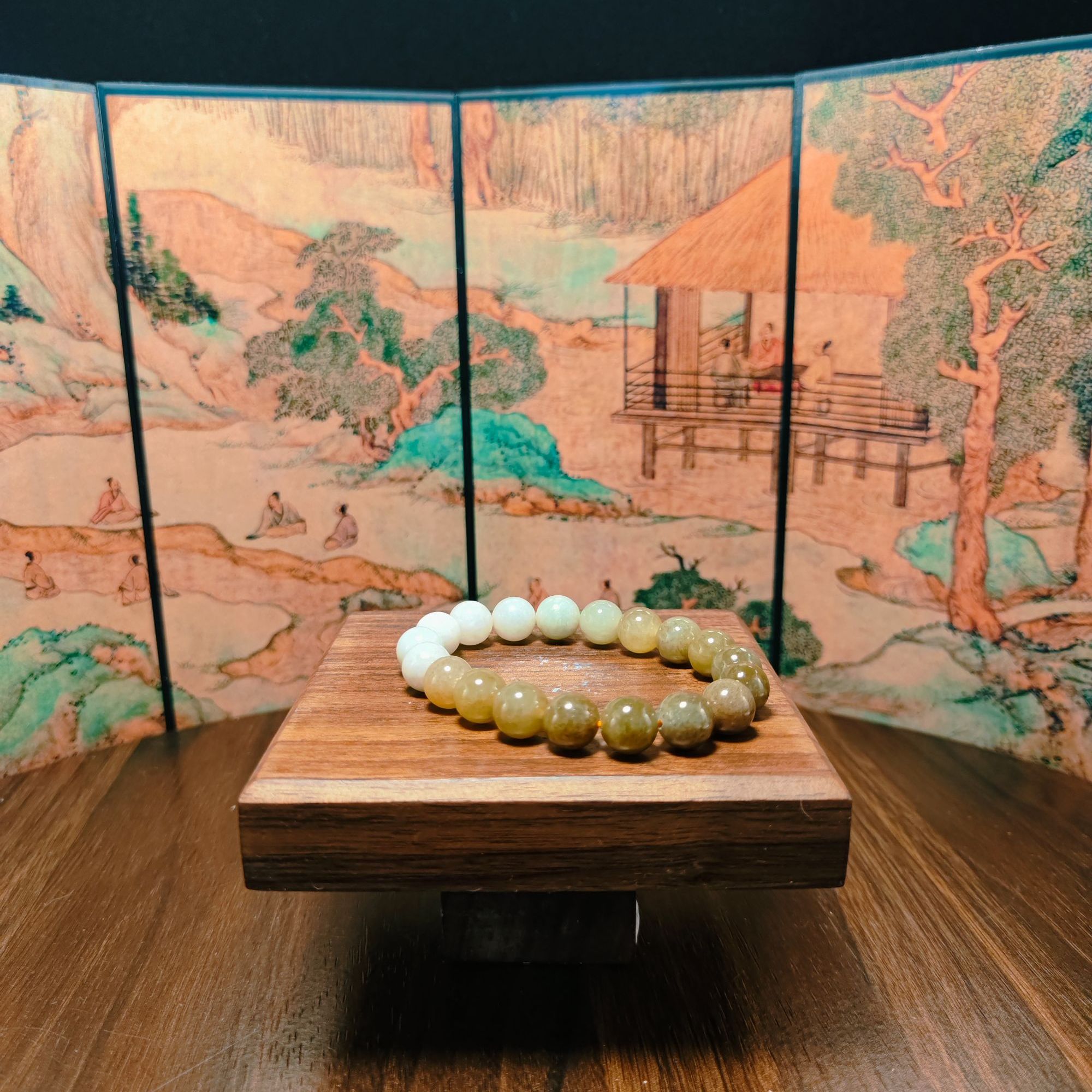 Q和田玉渐变圆珠手串1604