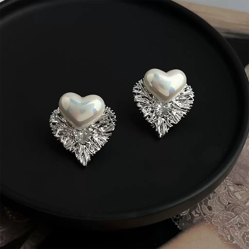 合金锆石耳饰 爱心锆石耳钉