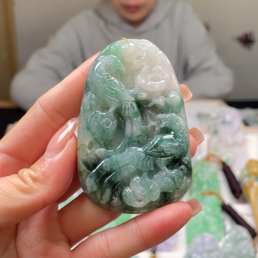 翡翠吊坠(不含链)未镶嵌