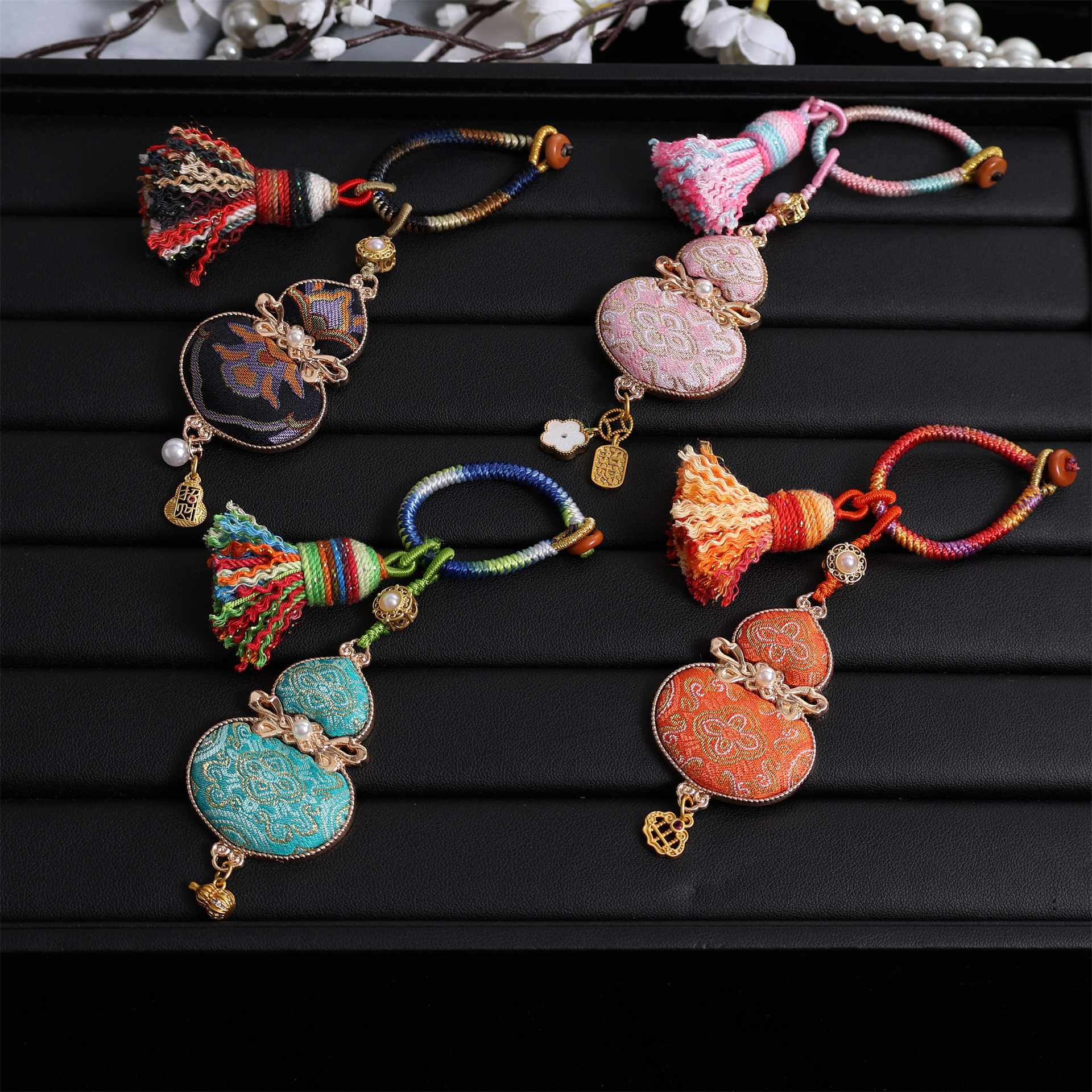 非遗宋锦手工文创礼物盒 福瑞中国结葫芦双面包挂车挂钥匙挂 