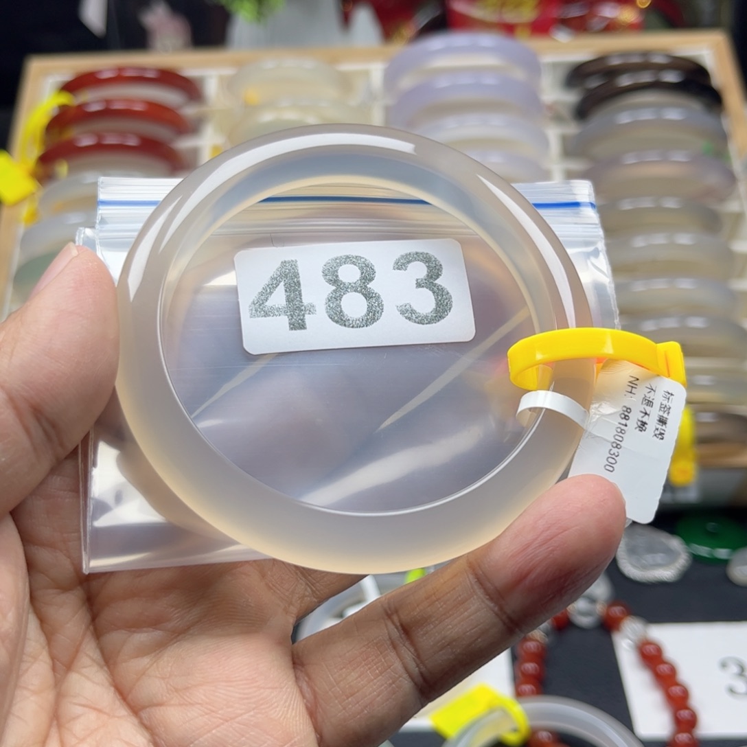 玛瑙/玉髓手镯未镶嵌乐*62.6