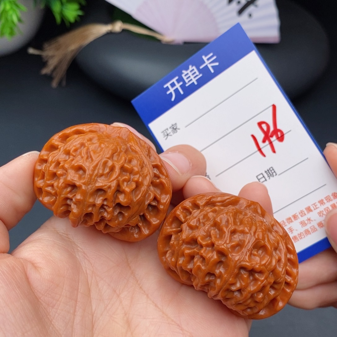 文玩核桃把件酷**迪46宫灯196