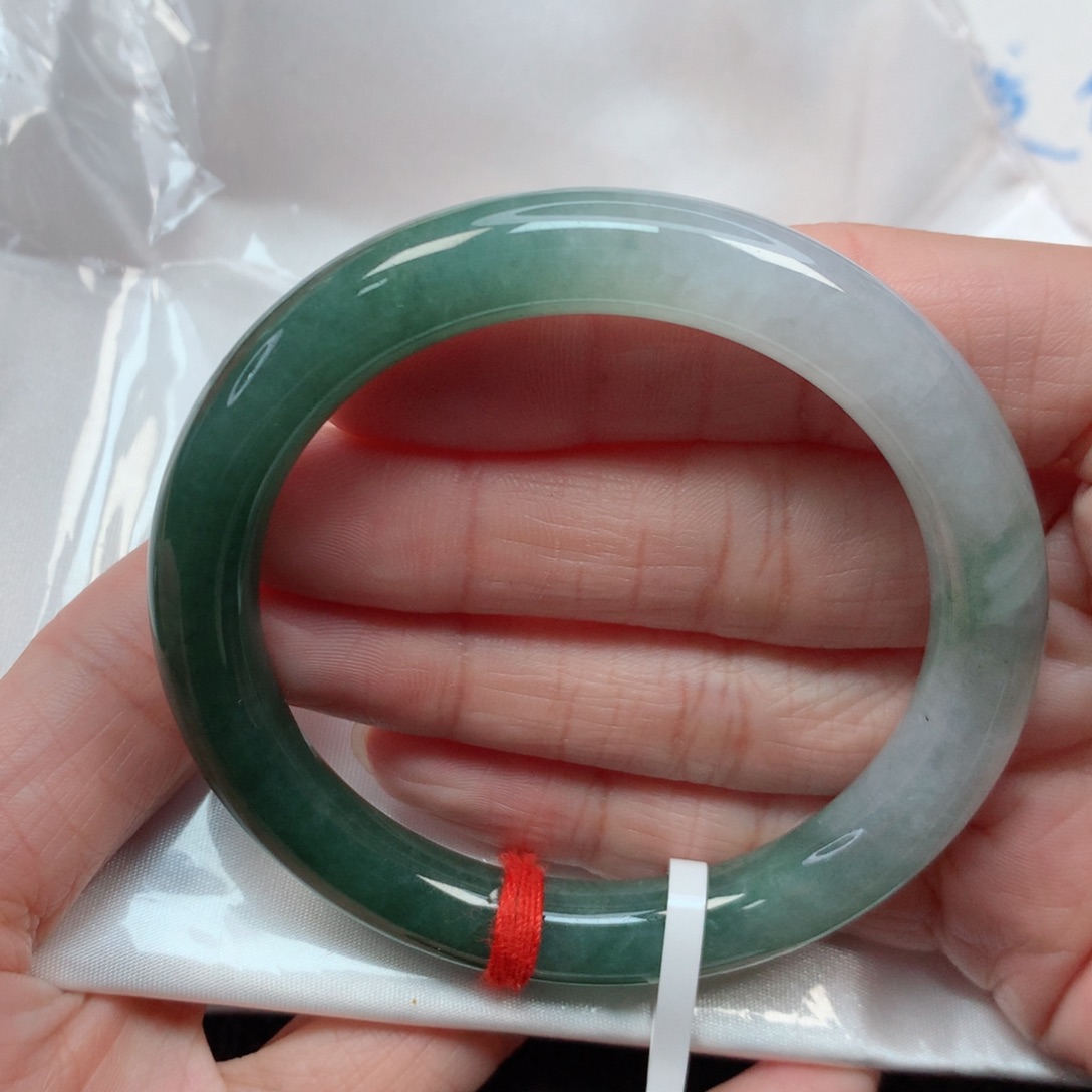 翡翠手镯未镶嵌54圆条