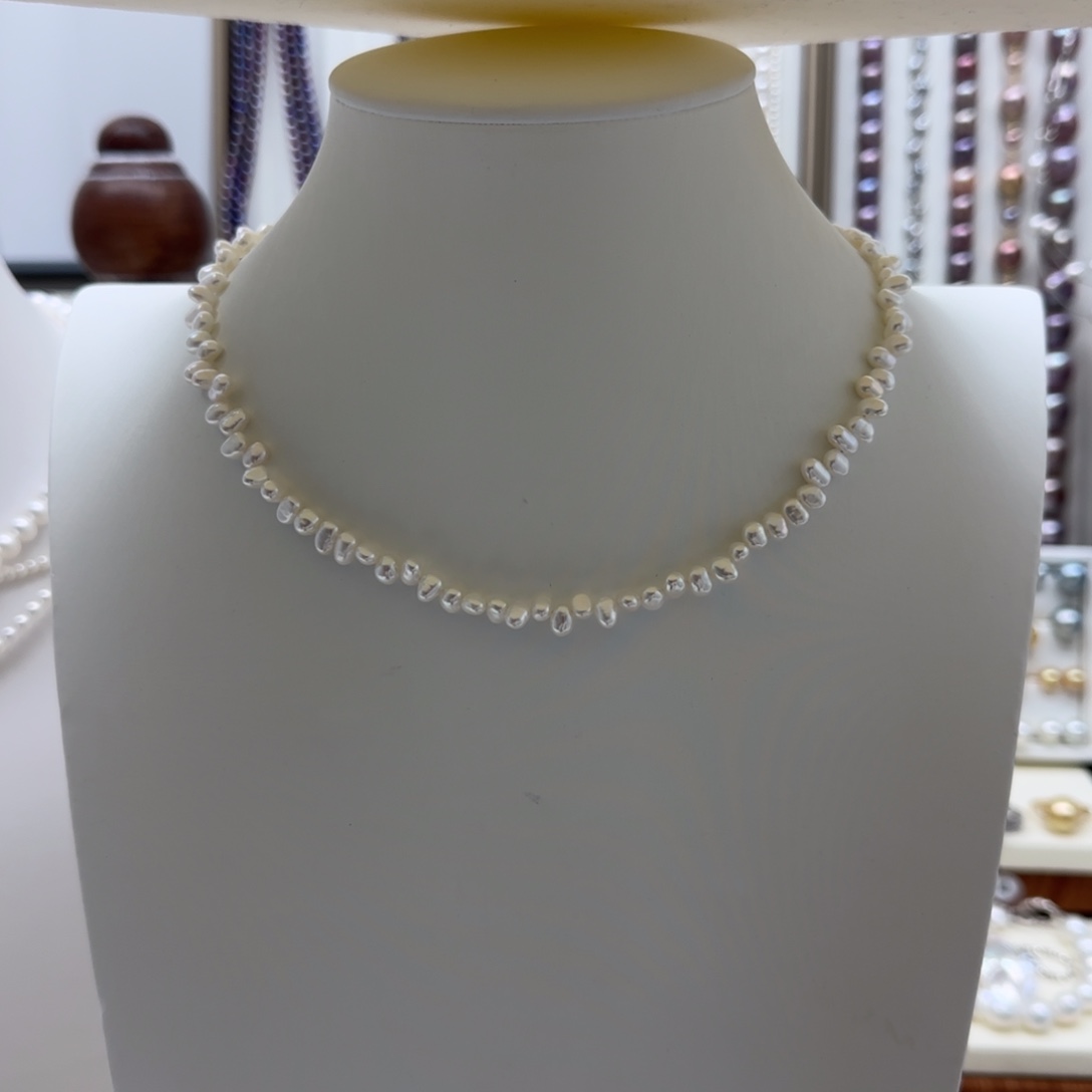 热***蛇银S925镶嵌淡水珍珠项链