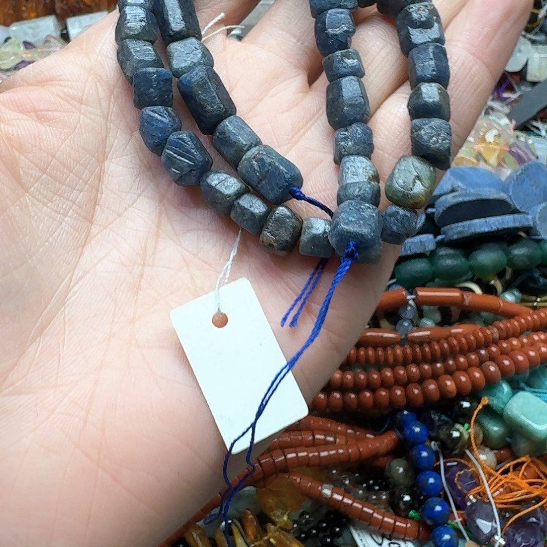 玛瑙/玉髓合金珠宝半成品一条8mm蓝宝石