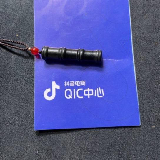 和田玉颈饰未镶嵌秦**武