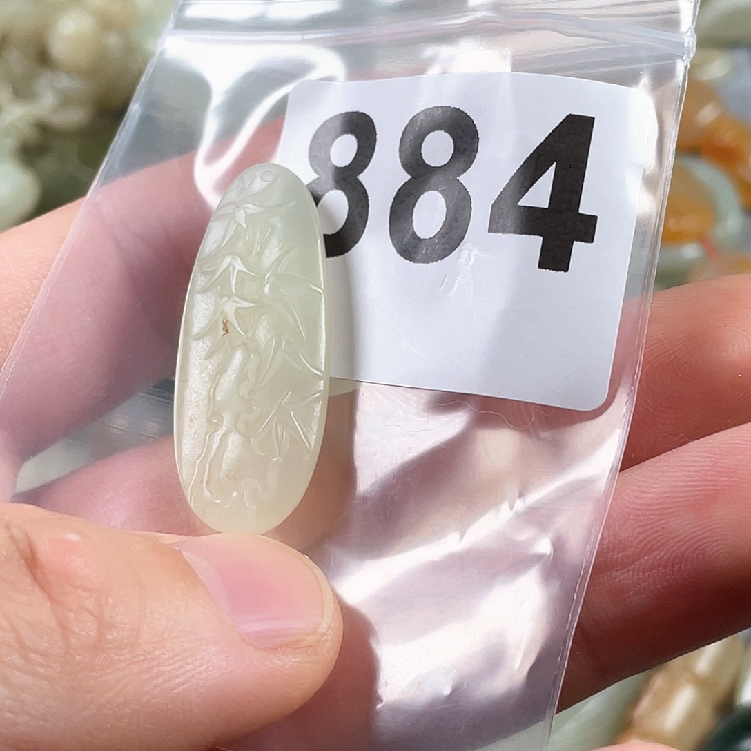 和田玉（糖玉）未镶嵌颈饰