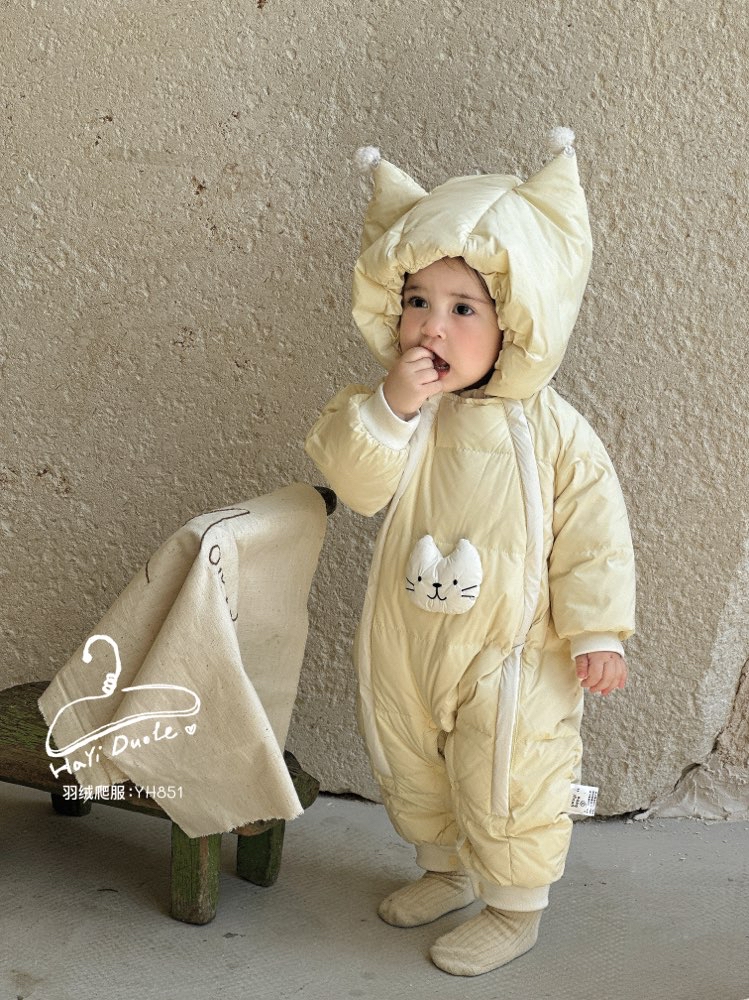 婴儿羽绒服连体衣小猫咪双毛球帽双拉链羽绒服羽绒服婴幼儿851