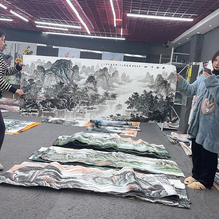 国画无毛或被短硬的