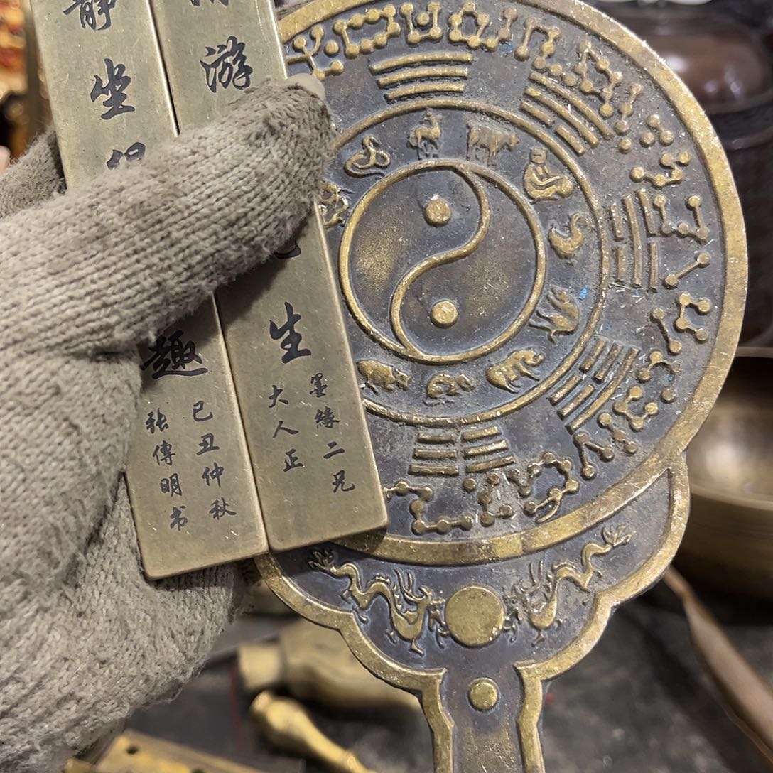 劫***后闪电购铜摆件工艺品
