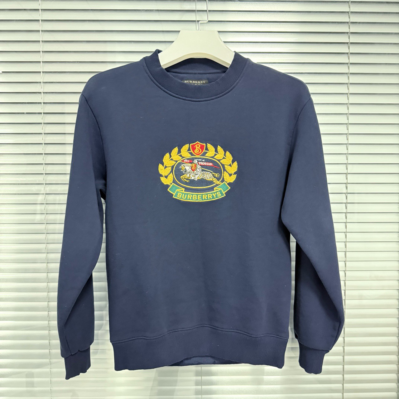 全新未使用 BURBERRY/博柏利 /XS码/午夜蓝刺绣LOGO卫衣