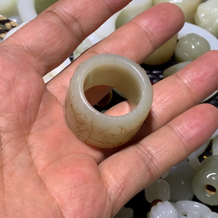 和田玉（白玉）颈饰未镶嵌笑**生