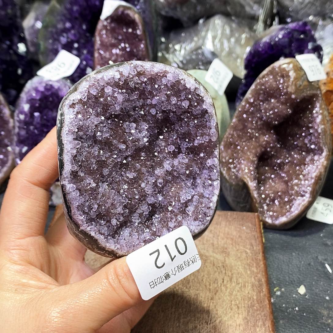 水晶大型摆件（非配饰）未镶嵌