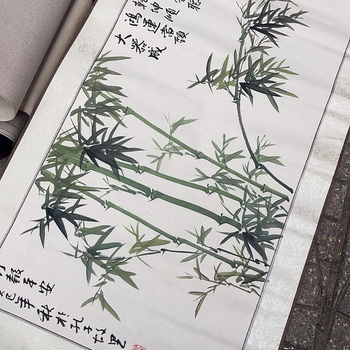 摆件，轴坏，破损，水渍都是正常的