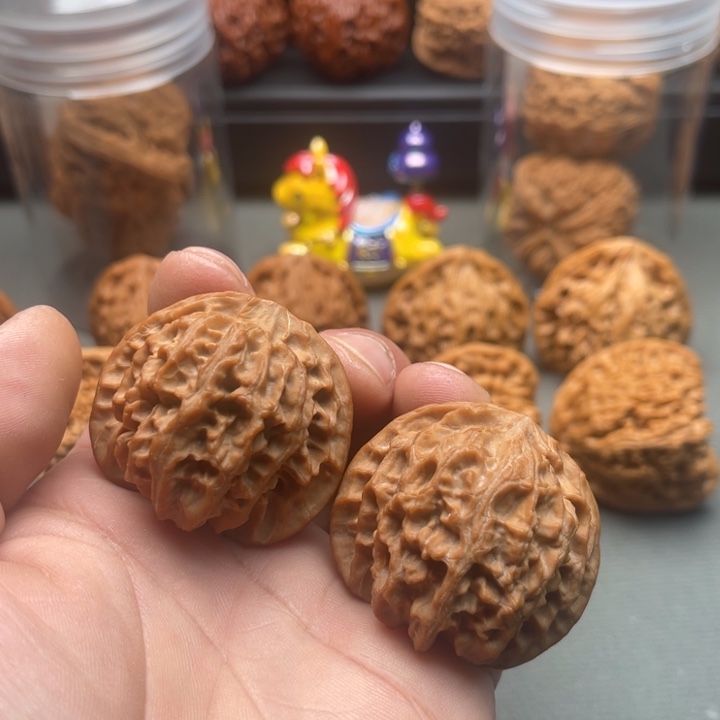 大***车文玩核桃把件41 全品苹果园