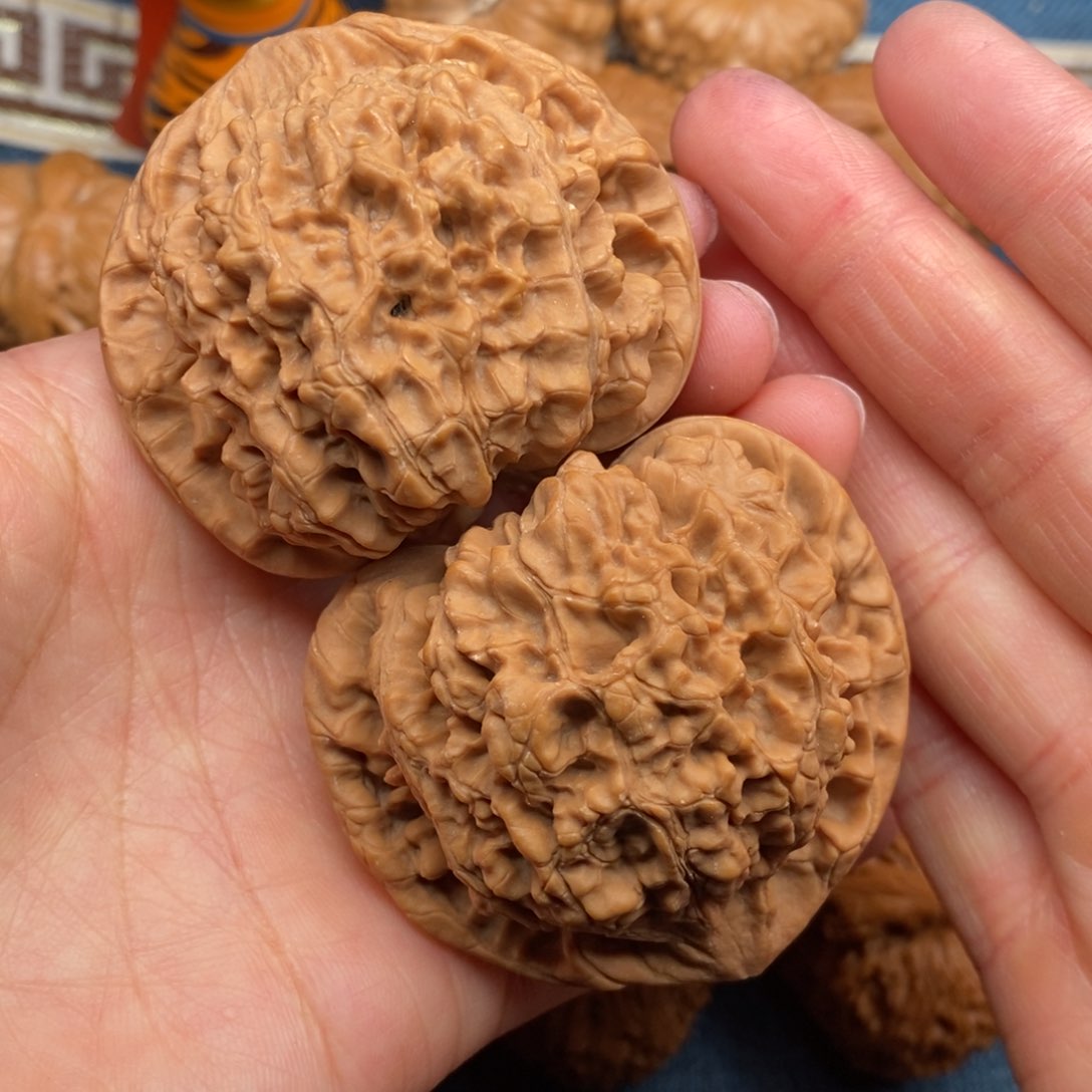 文玩核桃把件54全品官帽