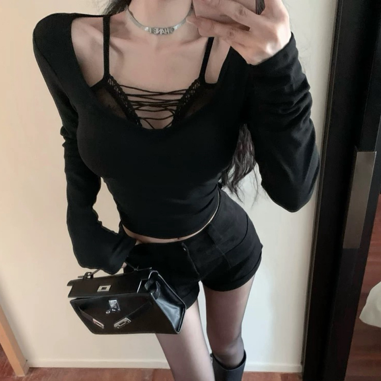 蕾丝挂脖吊带假两件上衣