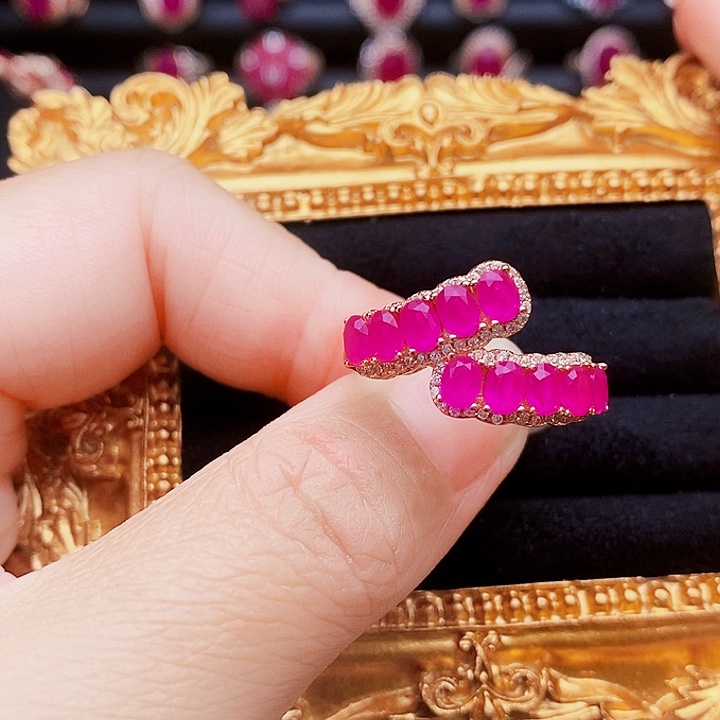 银S925镶嵌戒指红宝石