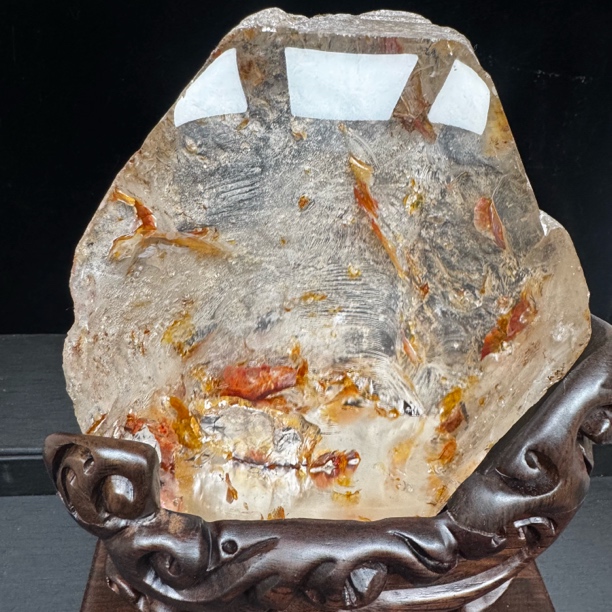 天然水晶胶花摆件裸石尺寸12.7/12.4/7.1重量1410g
