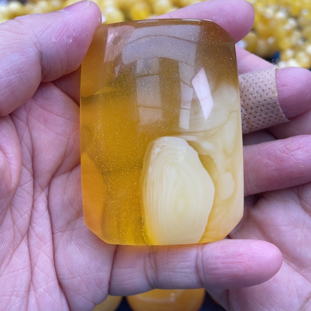 琥珀裸石未镶嵌琥珀蜜蜡