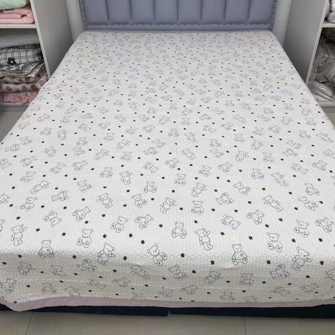四季通用A类防滑床盖